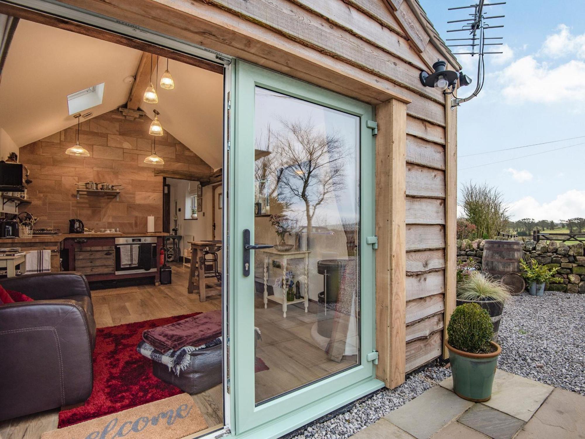 Little Pines Lodge Rushton Spencer ภายนอก รูปภาพ
